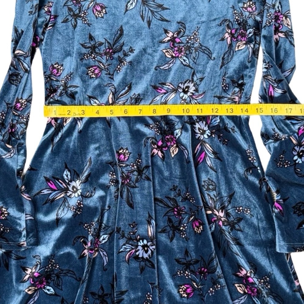 Blue Velvet Floral Dress Bell Sleeve Mock Neck Fit Flare Womens Medium - Picture 7 of 9